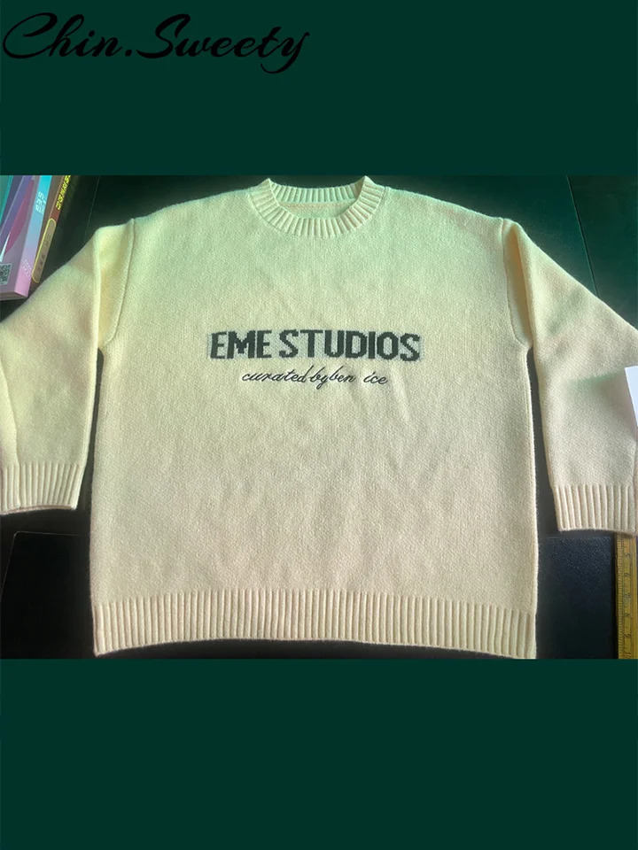Casual Yellow Letter Print Knit Women Sweater Loose Oneck Long Sleeve Pleated Female Pullover 2025 Autumn Winter Lady Knitwear 250905