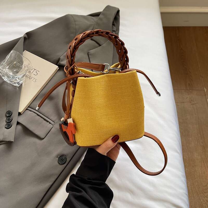 Niche Design Simple Elegant Bucket 2025 New Women's Versatile Fashion Trendy High-end Crossbody Bag
