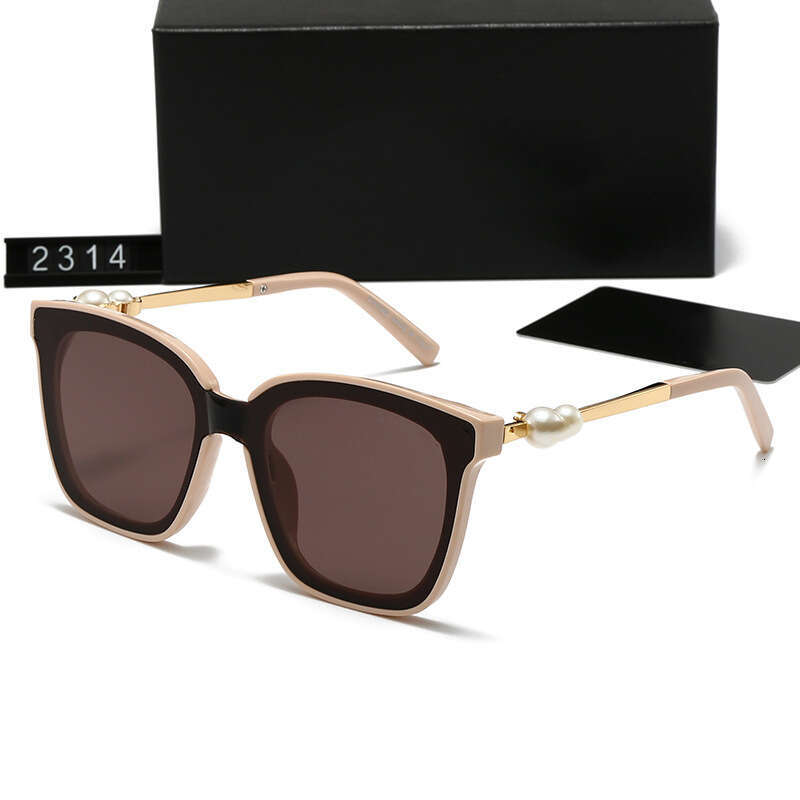 New Fashion with Pearl Accessories, Large Frame Sunglasses for Women, UV Protection, Street Style, Slimming Effect 2314 30c