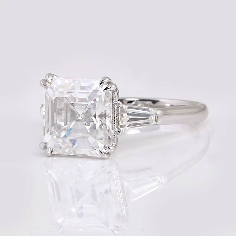 Christmas Present 35Carat Asscher Diamond Center Moissanite Ring in 14K White Gold Color DEF Moissanite Gold Ring