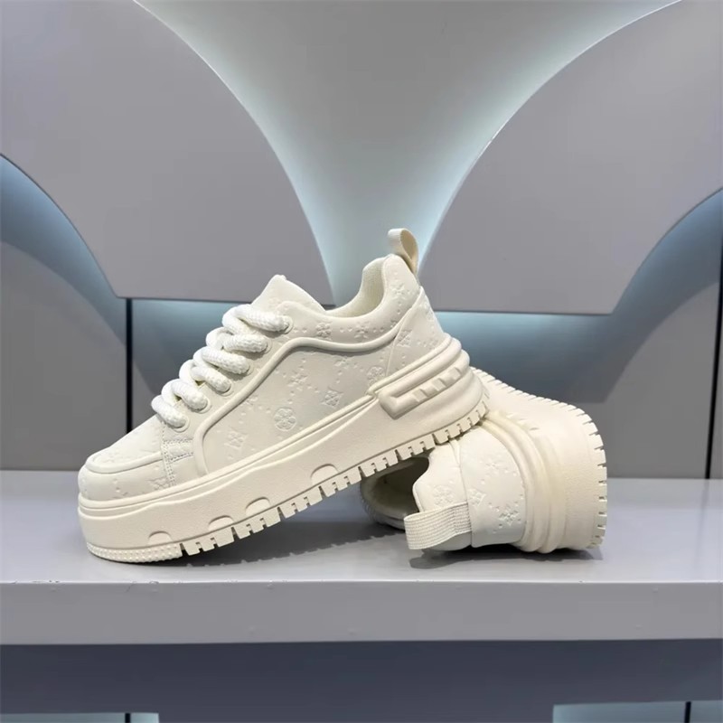 Fashionable best-seller men's thick-soled height-increasing skate shoes 2025 new arrival outdoor versatile sneakers