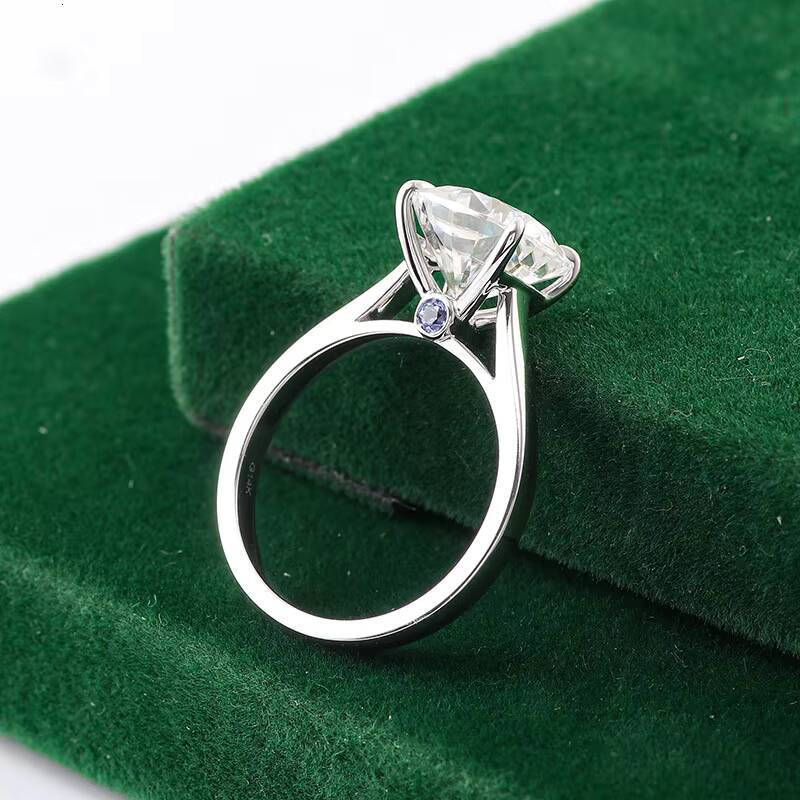 95mm Cushion Cut Moissanite Ring Big Size Stone 14k White Gold Ring Hot Sale Classic Style Fine Jewelry Rings