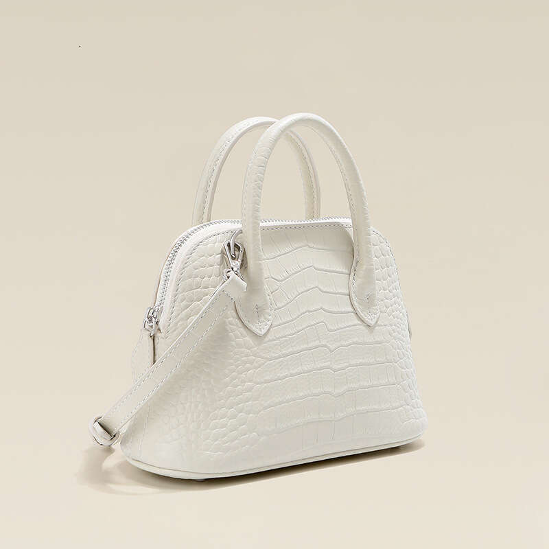 Shell Women's First Layer Cowhide 2025 New High-end Crocodile Pattern Genuine Leather Handbag Crossbody Bowling Bag
