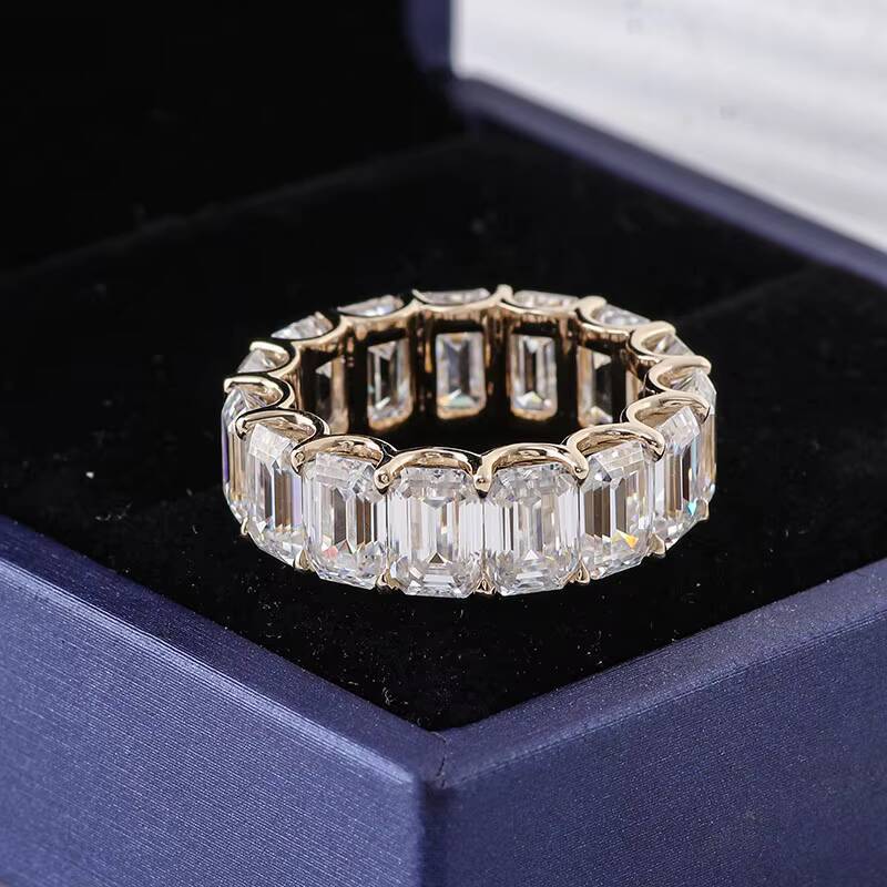 IGI Certified Cvd Diamond Emerald Cut Lab Diamond Eternity Ring 10k Solid Gold Ring Luxury Engagement Ring for Man and Women