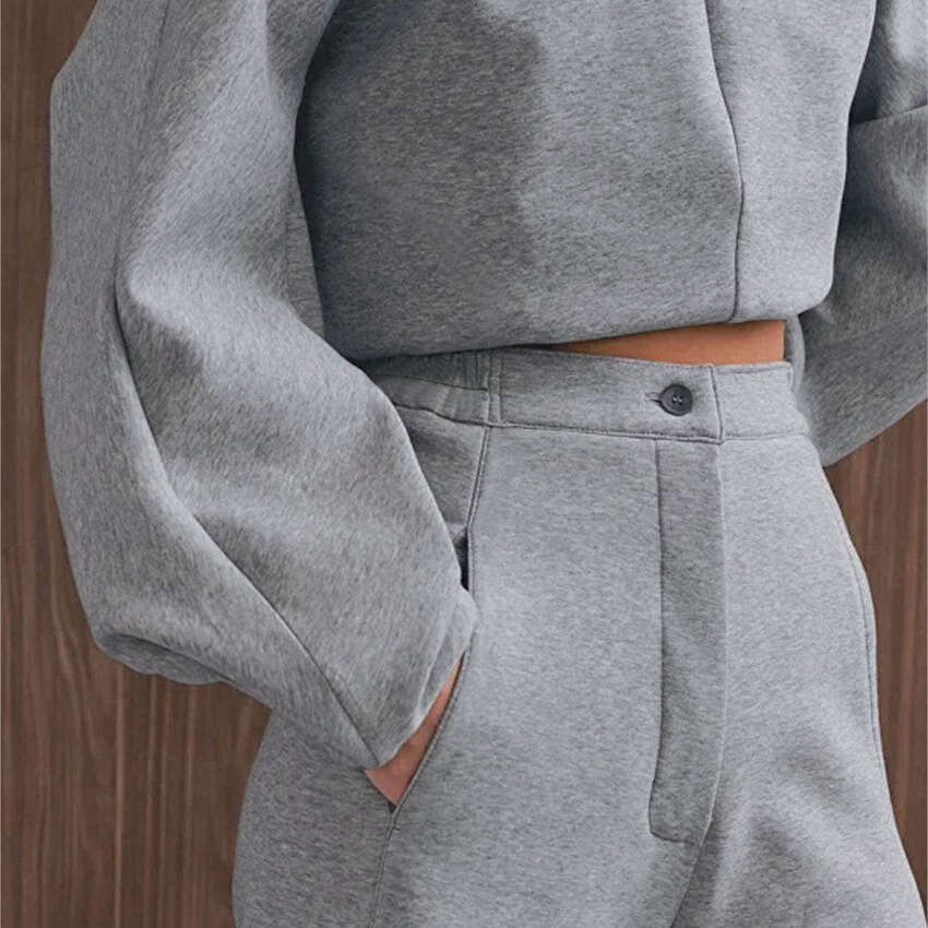 Autumn Winter New Loose V-Neck Gray Thickened Long-Sleeve Long-Pants Set For Women With Design Sense And Elegant Temperament B5