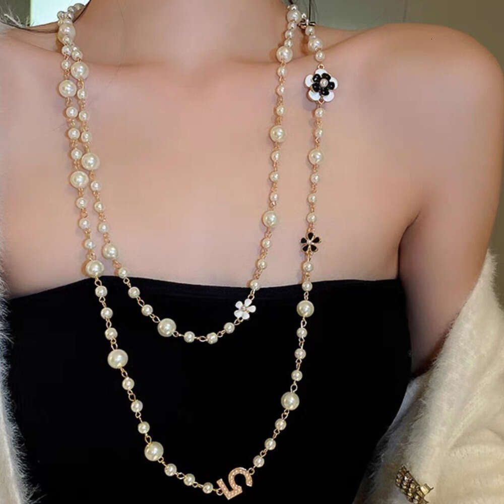 DHcollections Women's Fashion OL Style Beaded Necklaces for 2025 Spring