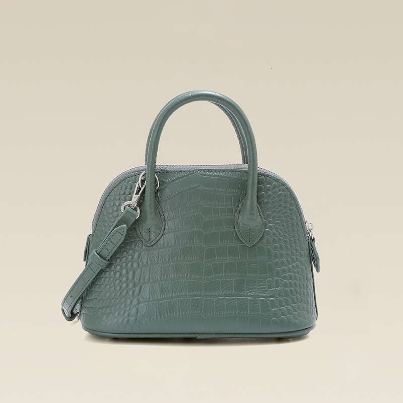 Shell Women's First Layer Cowhide 2025 New High-end Crocodile Pattern Genuine Leather Handbag Crossbody Bowling Bag