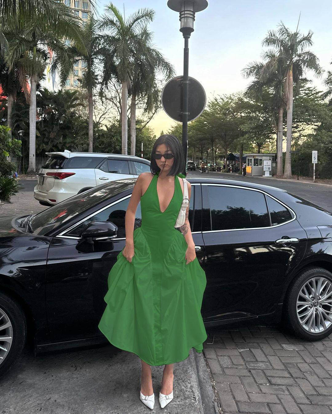 XR113 Hollow Halter Neck Dress with Large Swing