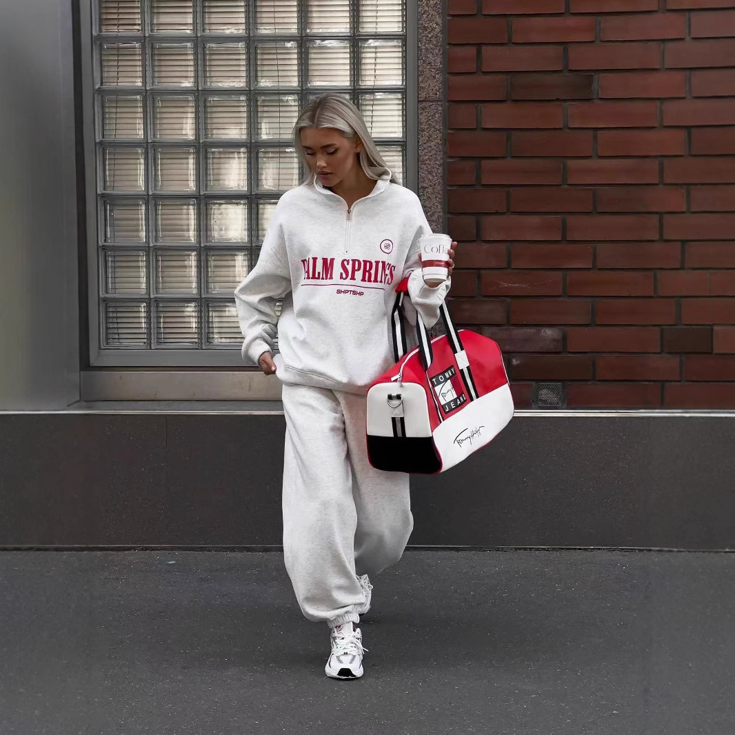 Fashion HotSelling Zipper LongSleeve Sweatshirt for Women Autumn New Loose Casual Letter Print Design TwoPiece Set 201120