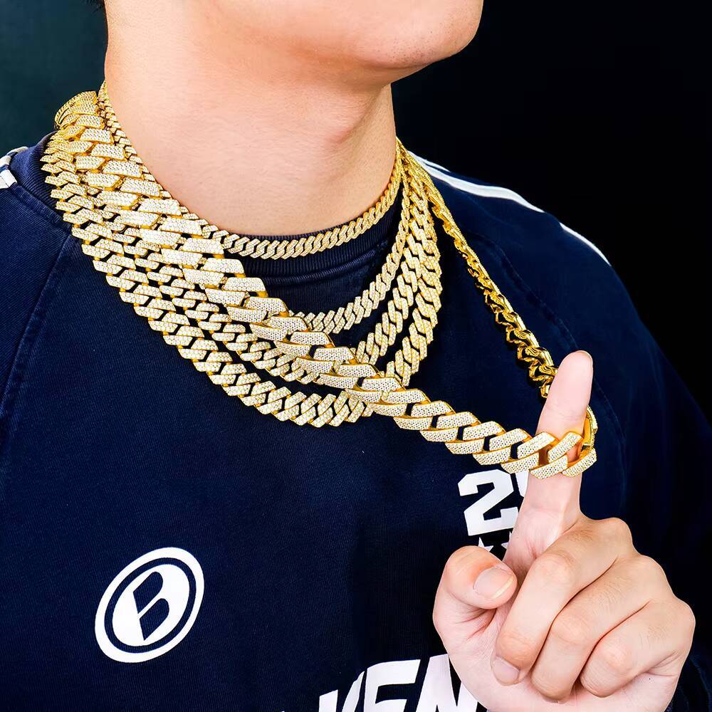 18MM20MM Big Cuban Link Chain for Men Thick Iced Out Chain 18K Gold Plated Moissanite Cuban Necklace Miami Cuban Necklace