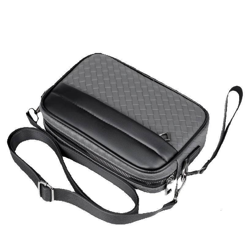 Designer Bag New Men's Clutch Fashion Business Shoulder Luxury Bag Bag Large Capacity Casual Commuter Crossbody Bag Cross-border Hot Sale Manufac