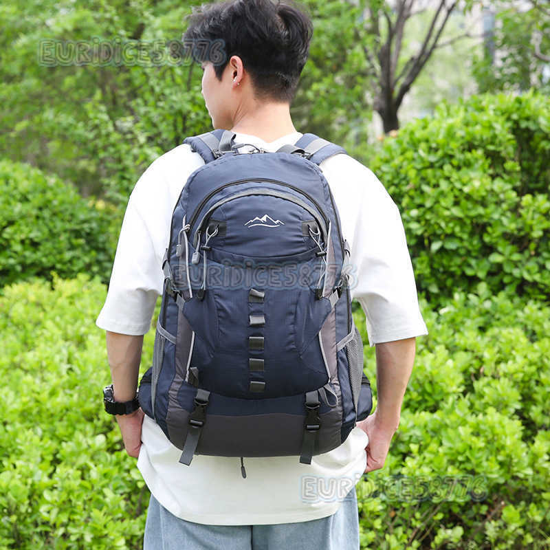 Sports Backpack Outdoor Hiking Climbing Bag 2024 Autumn New Hiking Backpack Large Capacity Travel Bag H250906