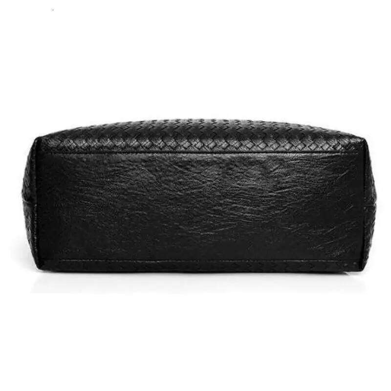 Designer Bag 2025 New Women's Trendy Woven Large-Capacity Single-Shoulder Fashionable Casual Tote And Simple Large Bags