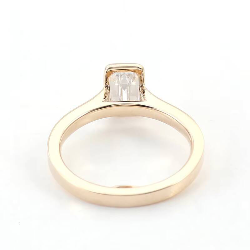 Bezel Set Emerald Cut Moissanite Ring Hot Sale Product Simple Design Engagement Ring Diamonds Yellow Gold Rings