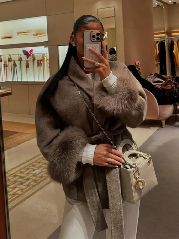 LaceUp Short Overcoat Womens Coat Office Lady Elegant Woolen Furry Patchwork Long Sleeve Coats 2025 Loose Cardigan Jackets 250905