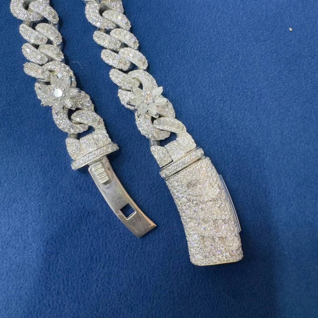 Hot Sale Iced Out Moissanite Diamond Cuban Chain Necklace for Daily or Party Wear Available at Factory Price from India