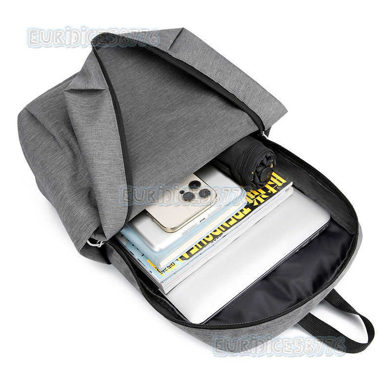 2022 New Reflective Backpack Lightweight Student Bag Large Capacity Mens and Womens Outdoor Backpack Printable H250906