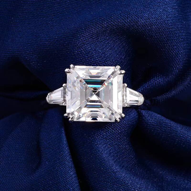 Christmas Present 35Carat Asscher Diamond Center Moissanite Ring in 14K White Gold Color DEF Moissanite Gold Ring