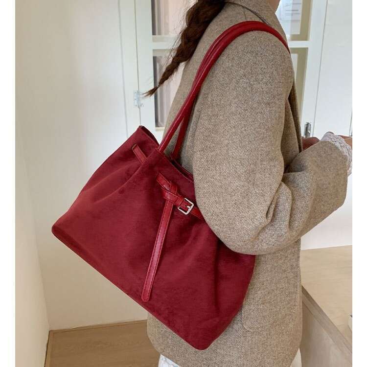 Suede for Women, Large Capacity 2025 New Autumn Winter Matte Shoulder Bag, High-End Commuter Tote Bag