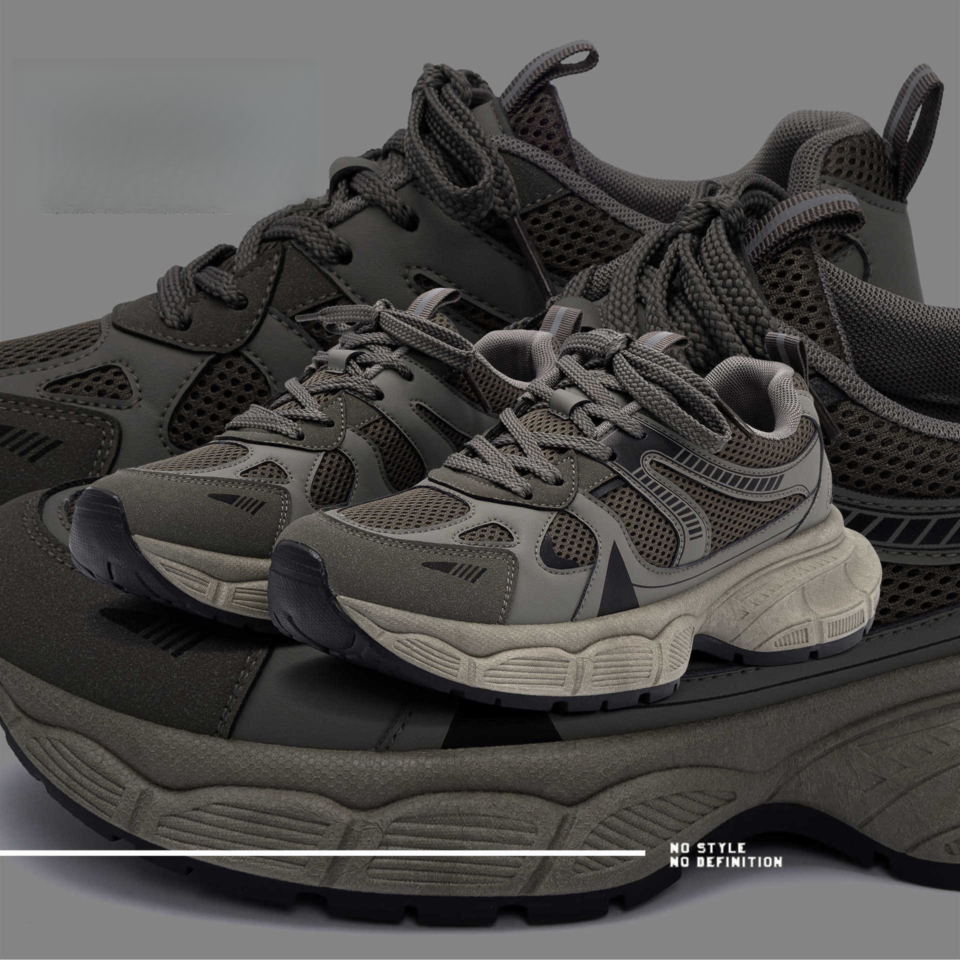 Designer Shoes mens trainers dad shoes Thick Soled casual breathable comfortable sneakers running shoes fashionable