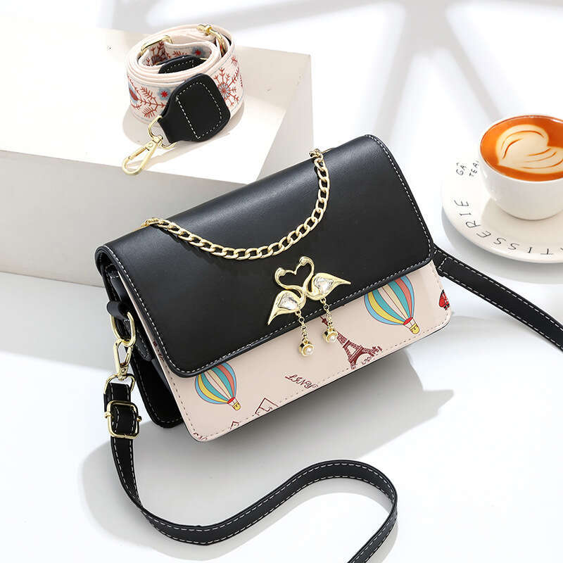 This Year's Bags Crossbody 2025 New Trendy Internet Celebrity Versatile Niche Fashion Women's Shoulder Bag