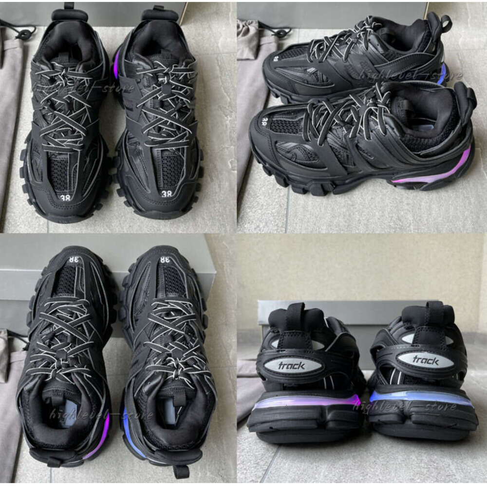 Womens Mens designer Casual Shoe Track LED Sneaker Light Grey Blue Gomma leather black pink Trainer Nylon Printed Platform for Men 3 30 Trainers Shoes gwe60cc