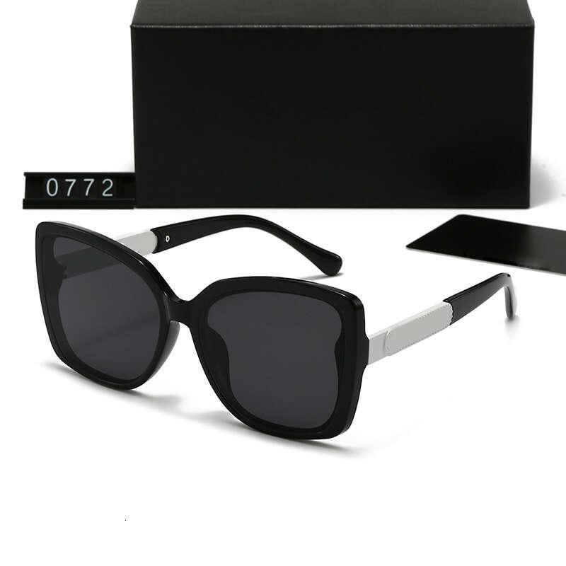 New Men and Women Large Frame Glasses Letter Hollow Internet Celebrity Light Luxury Sunglasses 0772 8d5