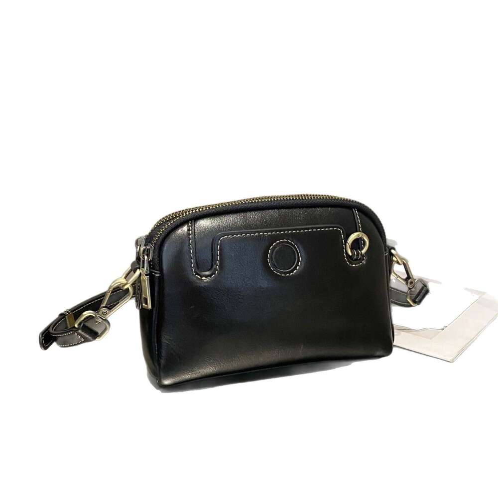 Top Layer Cowhide Women's Shoulder Student Crossbody Bag Fashion Commuting High-end Shell Stylish Unique Versatile Genuine Leather