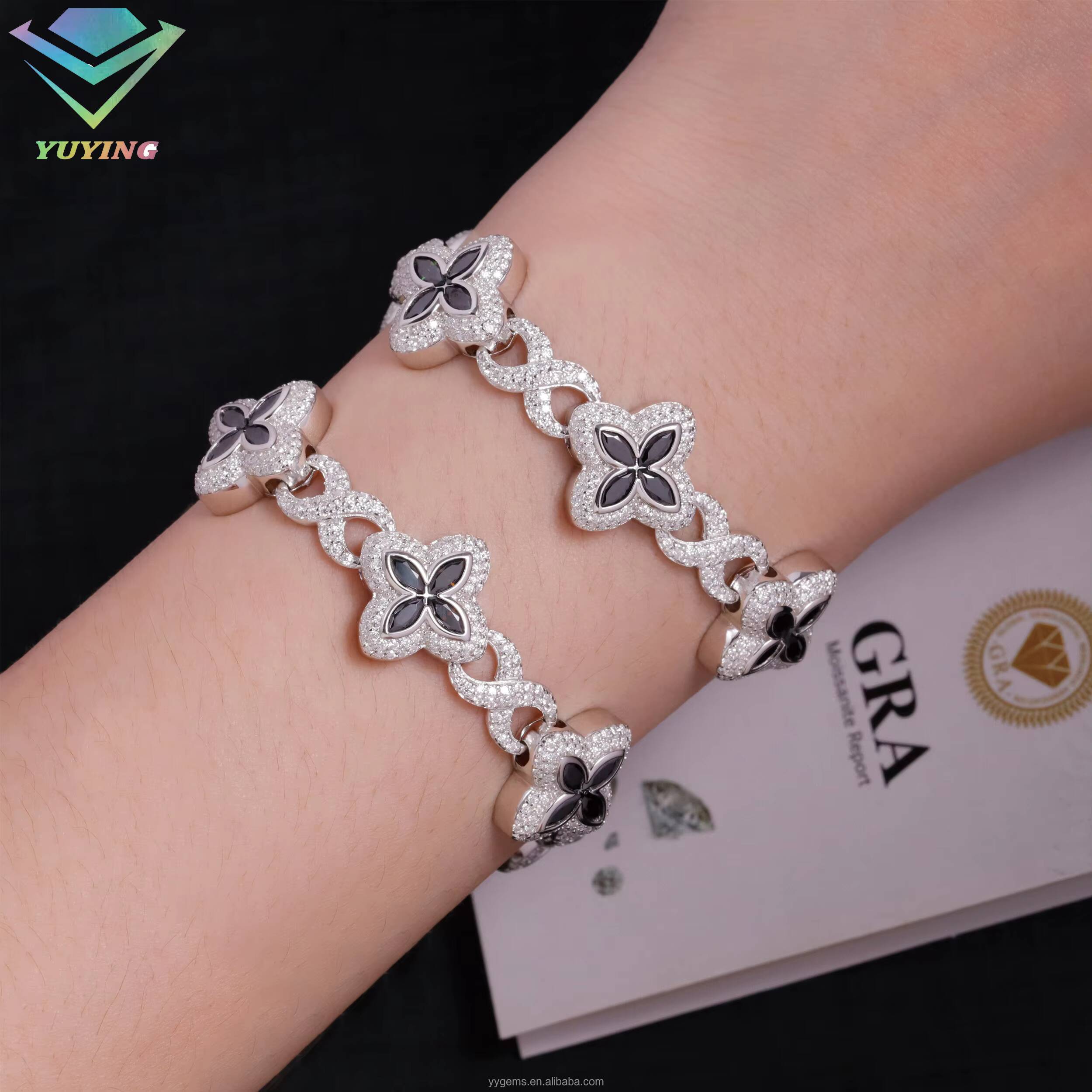 Ready to Ship 13mm Clover Bracelet S925 Silver Infinite Chain Blackwhite Moissanite Diamond Clover Bracelet for Women Girl