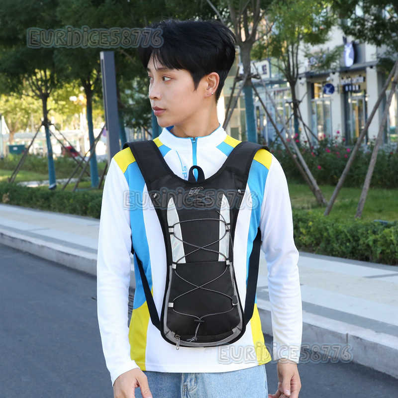 Outdoor Sports Cycling Water Bag Hiking Mountaineering Running Mens and Womens Double Shoulder Water Bag Backpack H250906