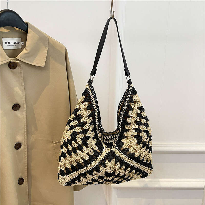 Internet Celebrity Large Capacity Woven for Women 2024 Summer New Single Shoulder Straw Casual Beach Bag