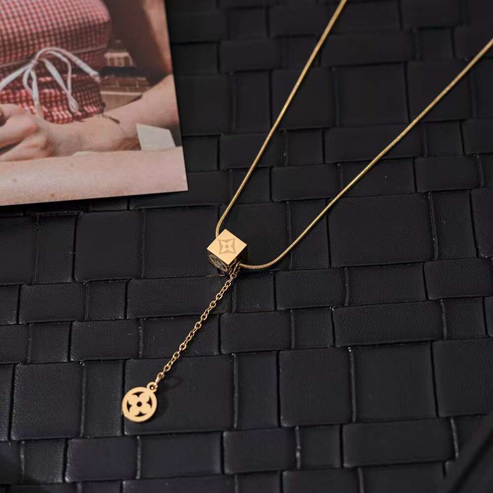 DHcollections Women's Cute - style Stainless Steel Jewelry with Geometric Elements for 2025 Spring