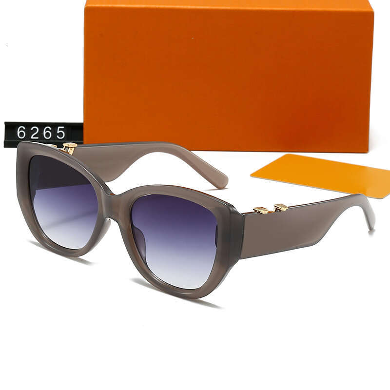 New Women's Fashion Casual Travel Vacation Sunglasses 6265 17b