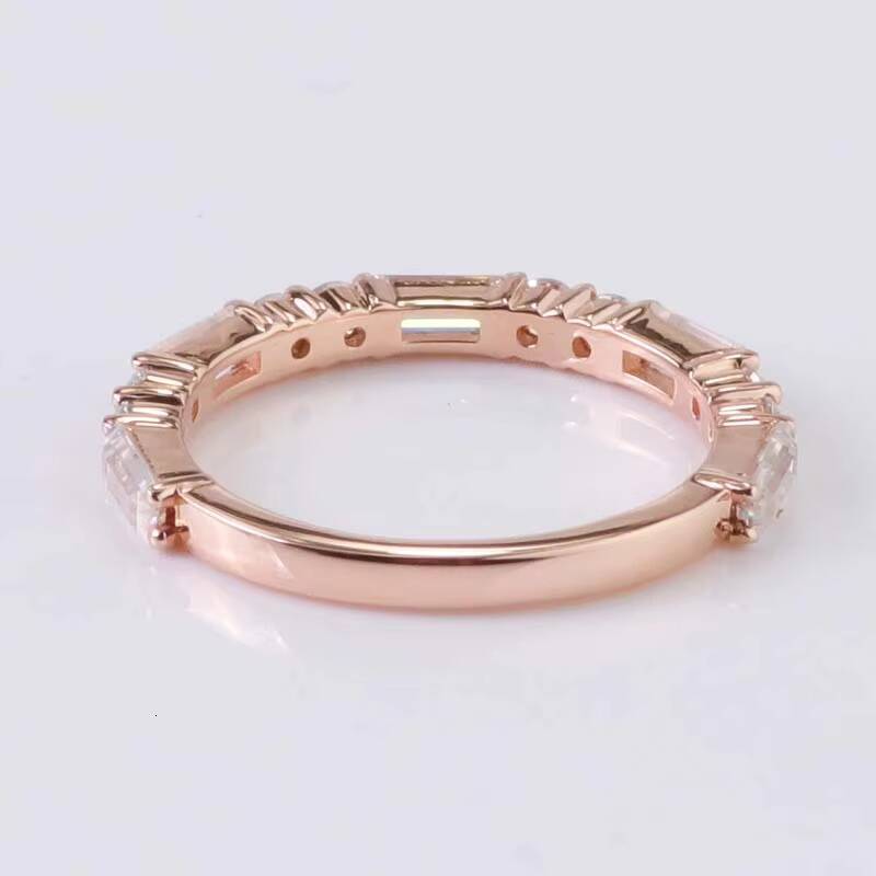 Elegant Style 2x4mm baguette Cut Moissanite Wedding Ring Band in 14k Rose Gold for Daily Wearing