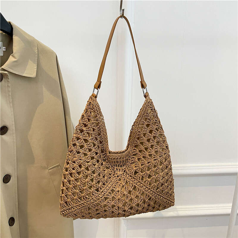 Internet Celebrity Large Capacity Woven for Women 2024 Summer New Single Shoulder Straw Casual Beach Bag