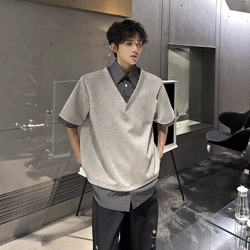 2025 Fake Two-piece Shoulder Pad Short Sleeved Men's Summer Collar T-shirt Niche Design High Street Five Quarter Sleeve Designer T-shirt