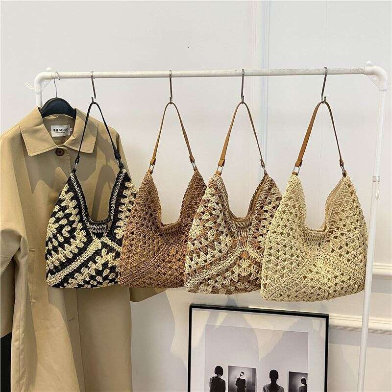 Internet Celebrity Large Capacity Woven for Women 2024 Summer New Single Shoulder Straw Casual Beach Bag
