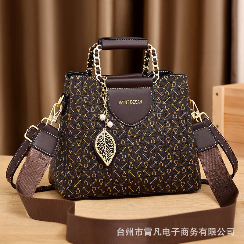 Women's Large Capacity Mom New Clutch Fashion Simple Ladies Handbag Middle-aged Crossbody Shoulder Bag