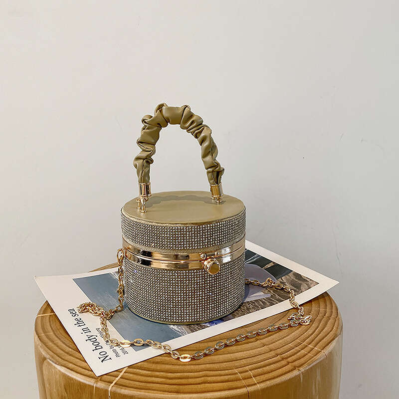 New Style Personality for Women Trendy Simple Mini Shiny Diamond Fashion Bucket Versatile Pleated Chain Shoulder Crossbody Bag