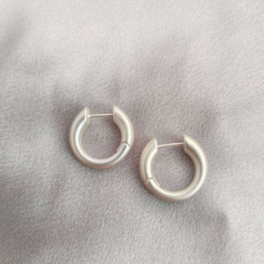DH collections 2025 New Minimalist Matte Earrings - Round Hoop Earrings, Light Luxury Retro Style, Unisex Copper Electroplated Jewelry