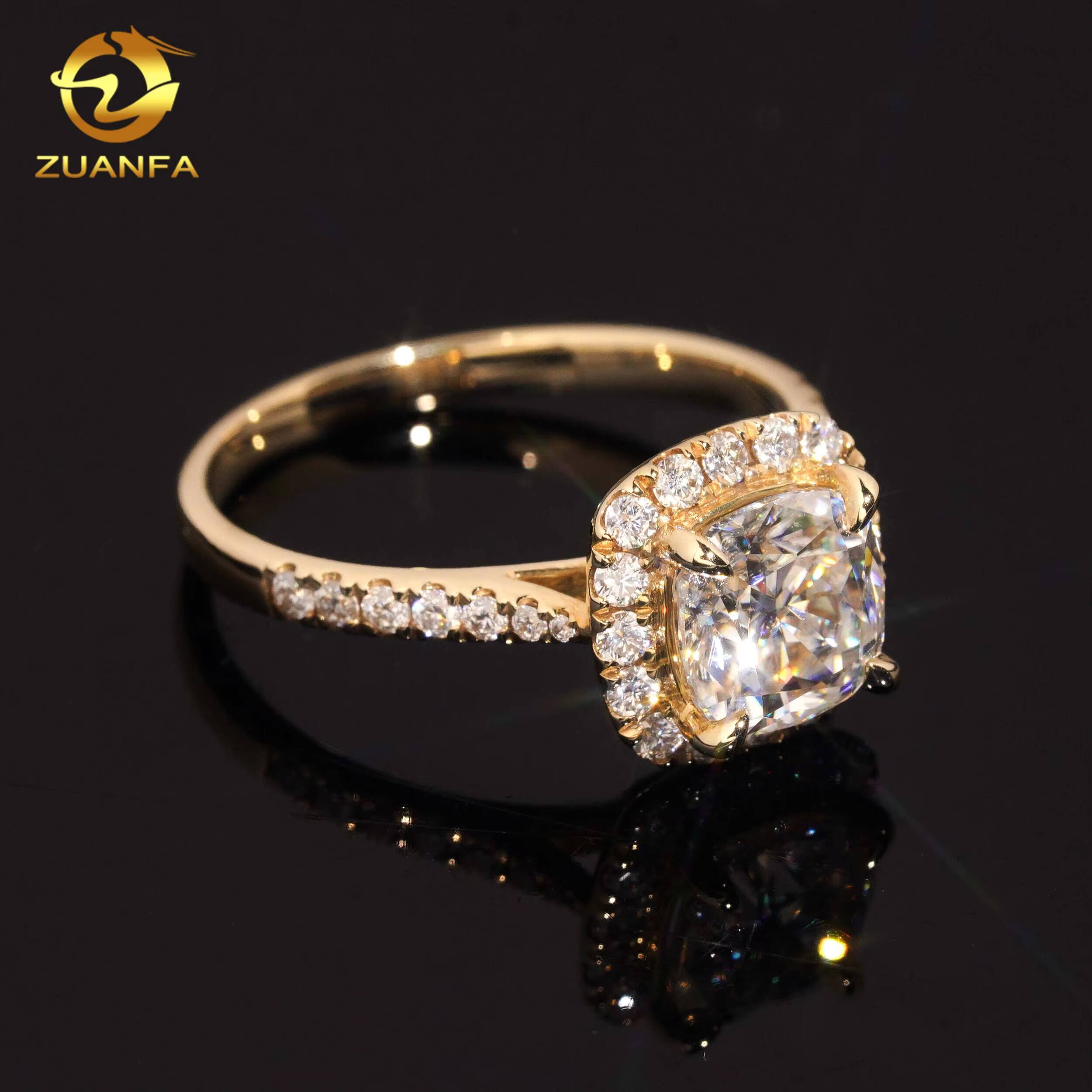 Wholesale Price 14K Yellow Gold Halo Design Cushion Diamond Moissanite Engagement Ring for Women