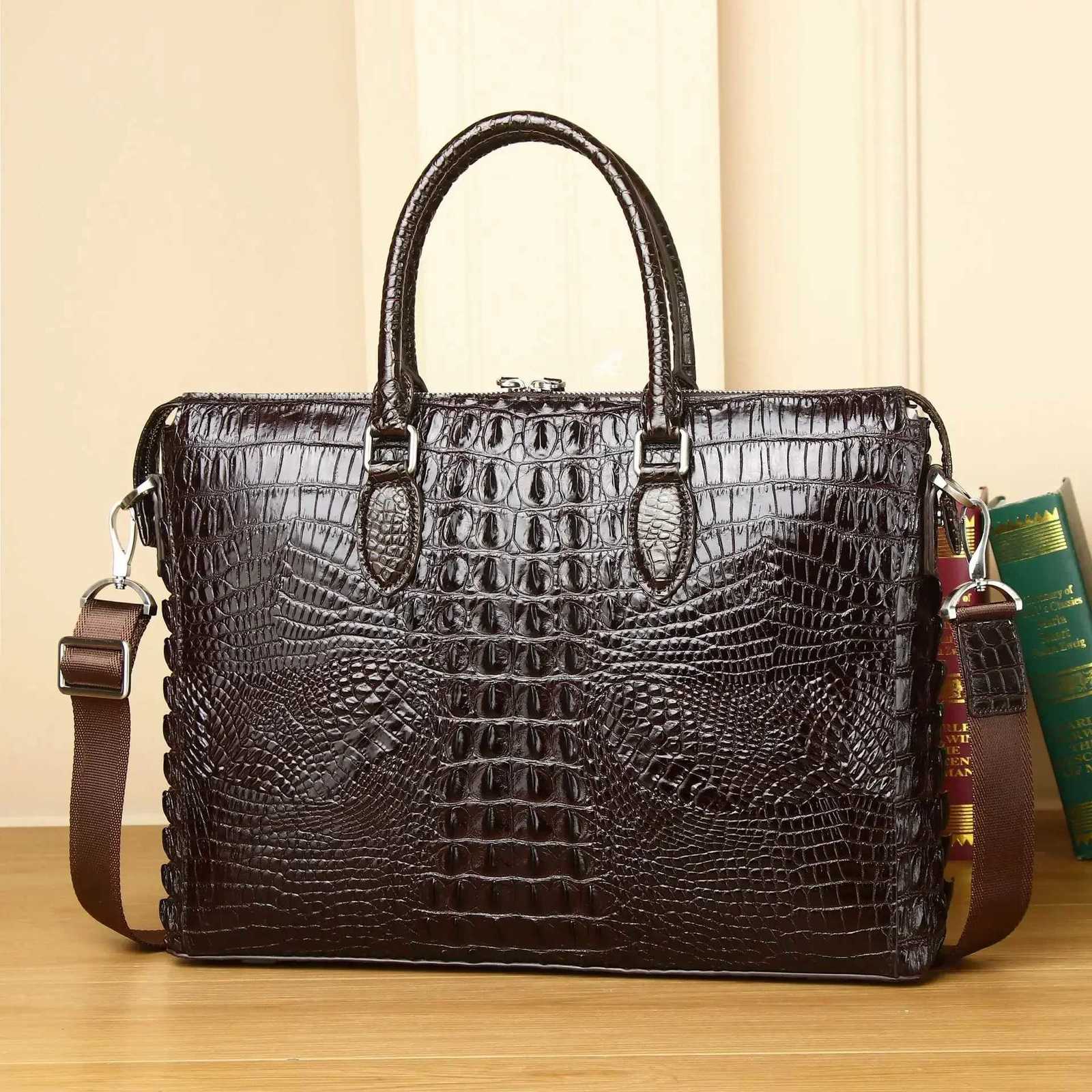 2025 New alligator Laptop Bags Cow Genuine Leather Mens Briefcase Male Handbags Men Messenger 14 Inch Computer Bag Z250906