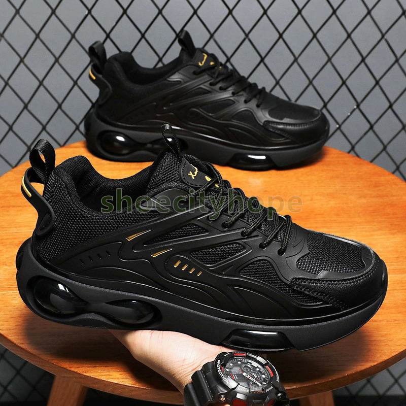 Black trend mens trainers Versatile running shoes Comfortable Durable Thick-sole cushioning Mesh breathable sneakers Size 39-44