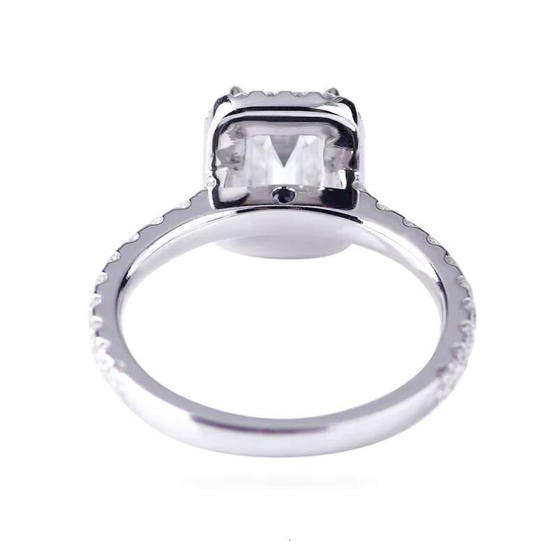 18carat white gold 6x8mm colorless DEF VVS emerald cut moissanite diamond halo ring for wedding