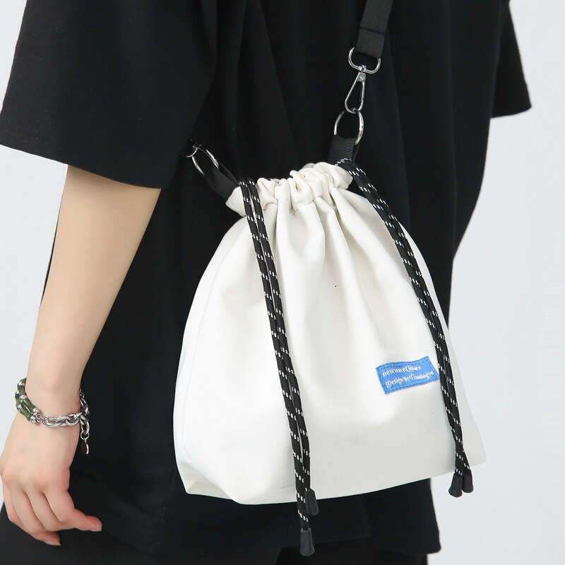 2022 New Women's Shoulder Crossbody Ins Trend Drawstring Unisex Bucket Couple Small Bag