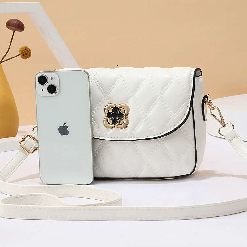 Women's Large Capacity 2025 New Trendy Simple Handbag Versatile Fashion Single Shoulder Crossbody Small Square Bag for Women