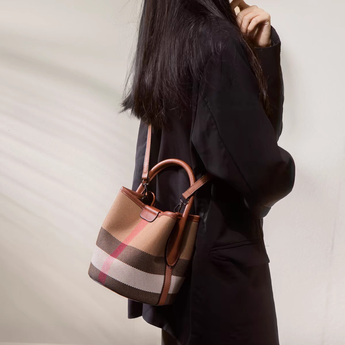 Designer Bagss Luxury Bag Shoulder Bag Crossbody Purse Tote Luxury Bag Bag Ladies Fashion Mini Bag High Quality Leather Zipper Armpit Bag New Shoulder