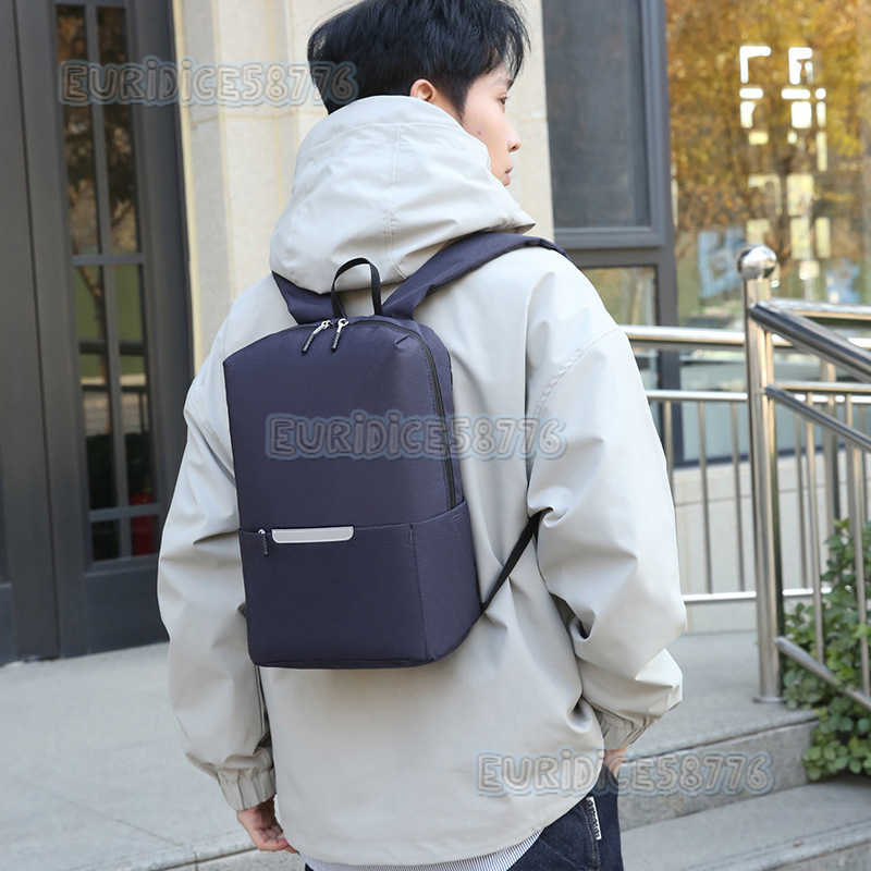 Autumn and Winter New Computer Bag Reflective Strip Ultra Light Mens Backpack Commuter Bag Large Capacity Daily Student Backpack H250906