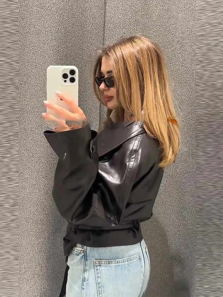 Fashion Black Leather Jacket Women Clothing Autumn Winter Loose Casual Coat PU Leather Motorcycle Jacket Women Tops 250905