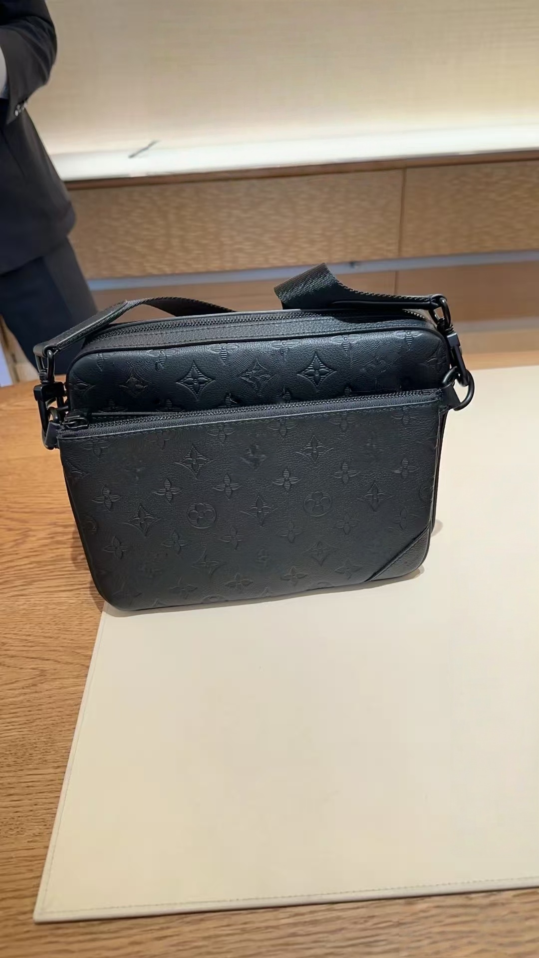 2025 Luxurys Designer bags men 3pcs Men shoulder bags designer cross body man messenger bag Satchels satchel fashion handbag Composite mini package backpack